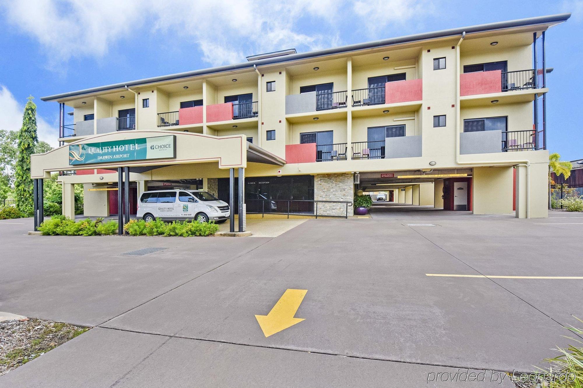 Quality Hotel Darwin Airport Екстер'єр фото The hotel in 2015